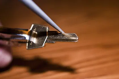 Revere MA Locksmith Store Revere, MA 781-602-6706 - broken-key-extraction